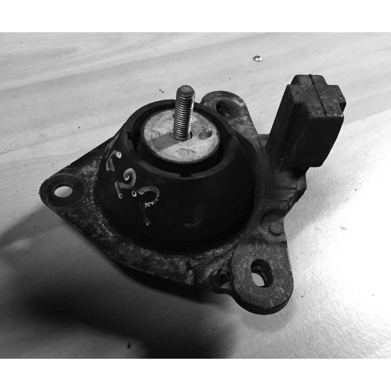 Support moteur Renault Laguna 1 Support moteur Renault Laguna 1